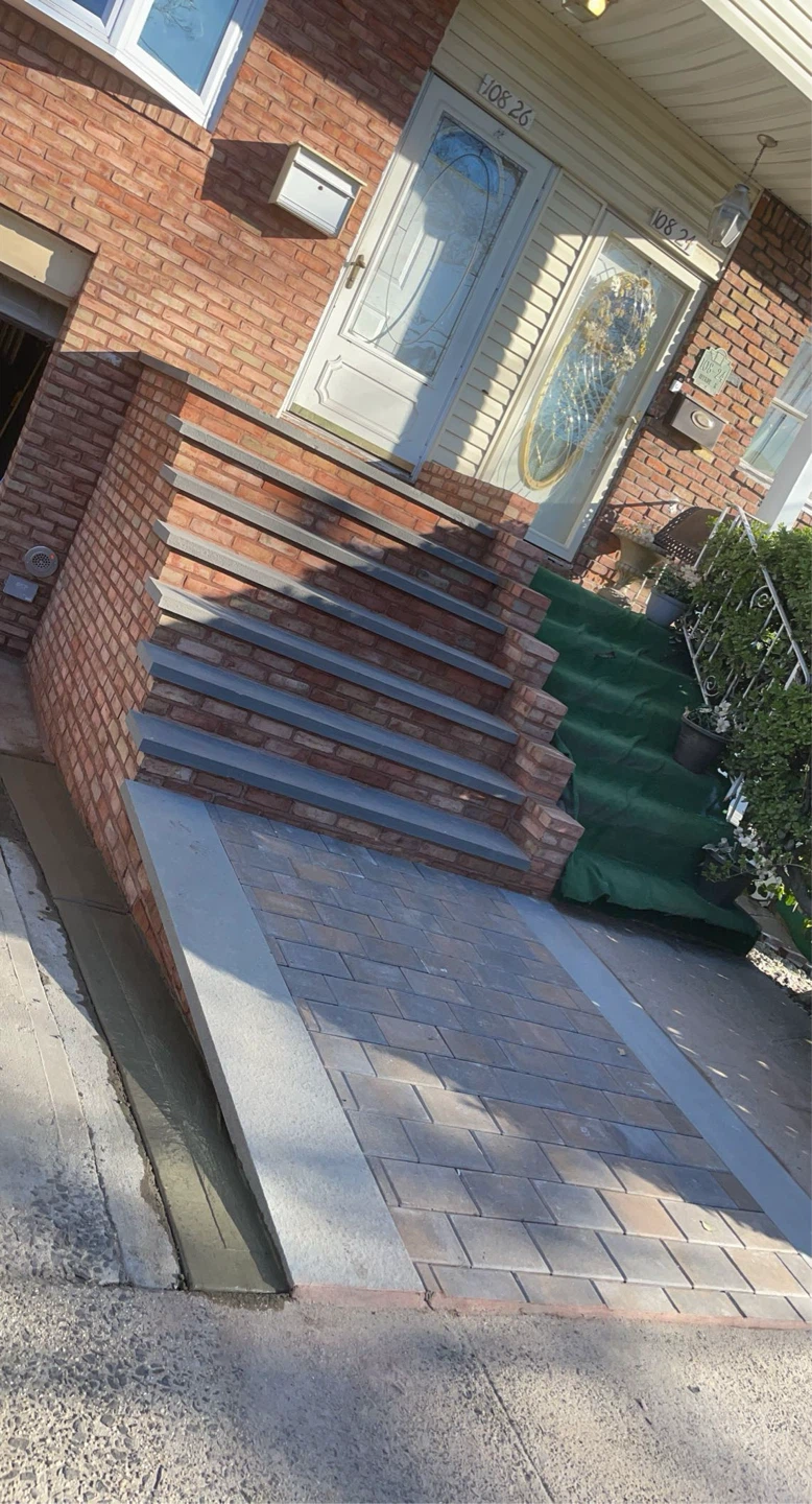 Freshly Poured Concrete Sidewalk & Steps - photo 3
