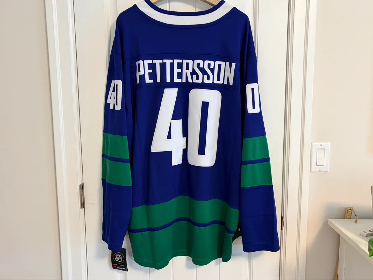 BNWT Authentic Fanatics Vancouver Canucks Pettersson Jersey 3XL