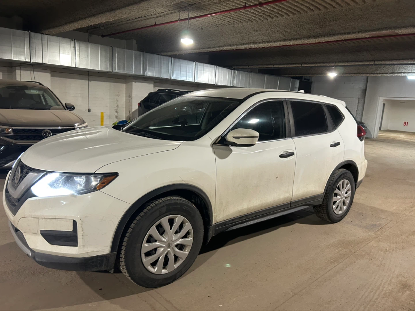 2019 Nissan Rogue /No accident - photo 2