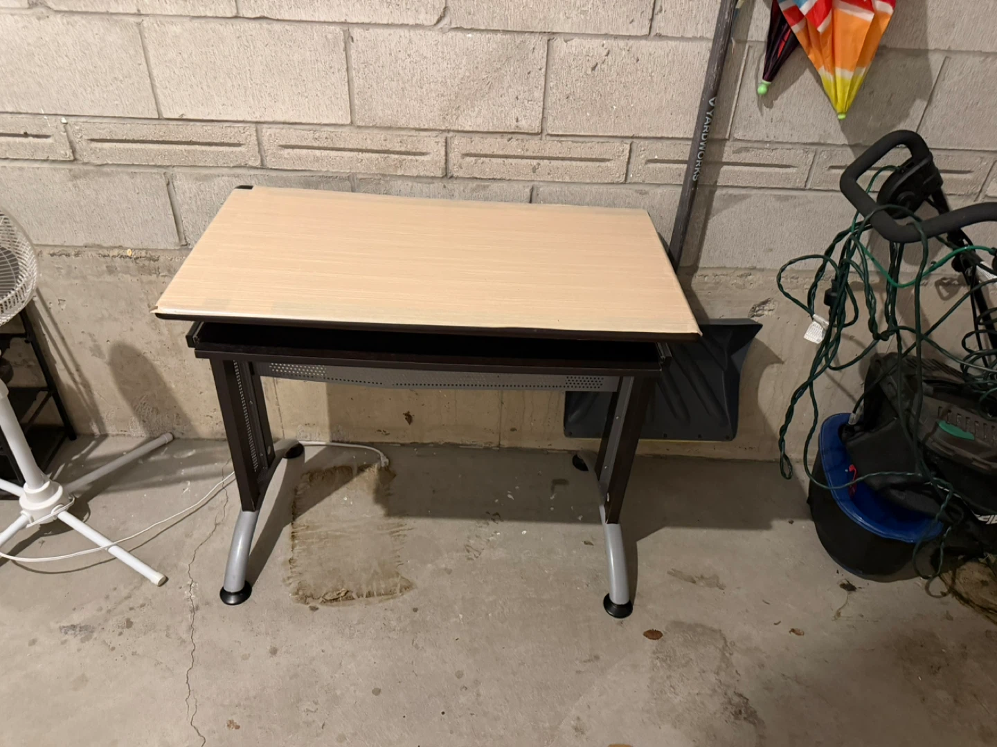 Compact Desk with Slide-Out Keyboard Tray