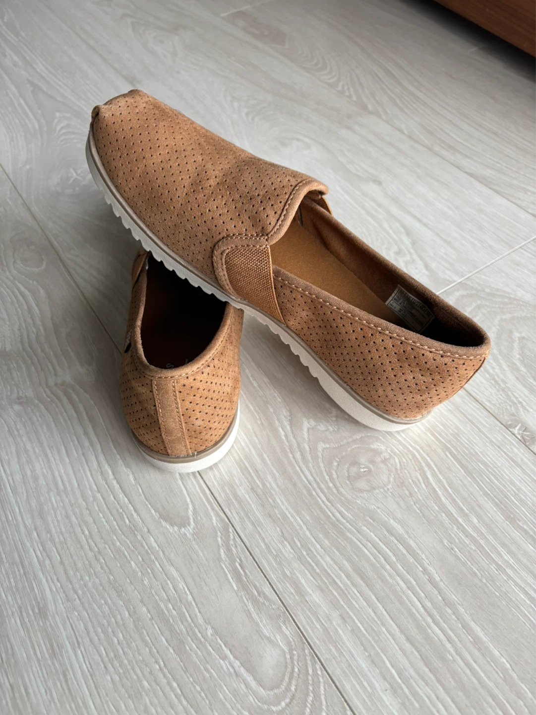 BOBS by Skechers Women's Slip-On Shoes - Tan - Size 6.5 - photo 4