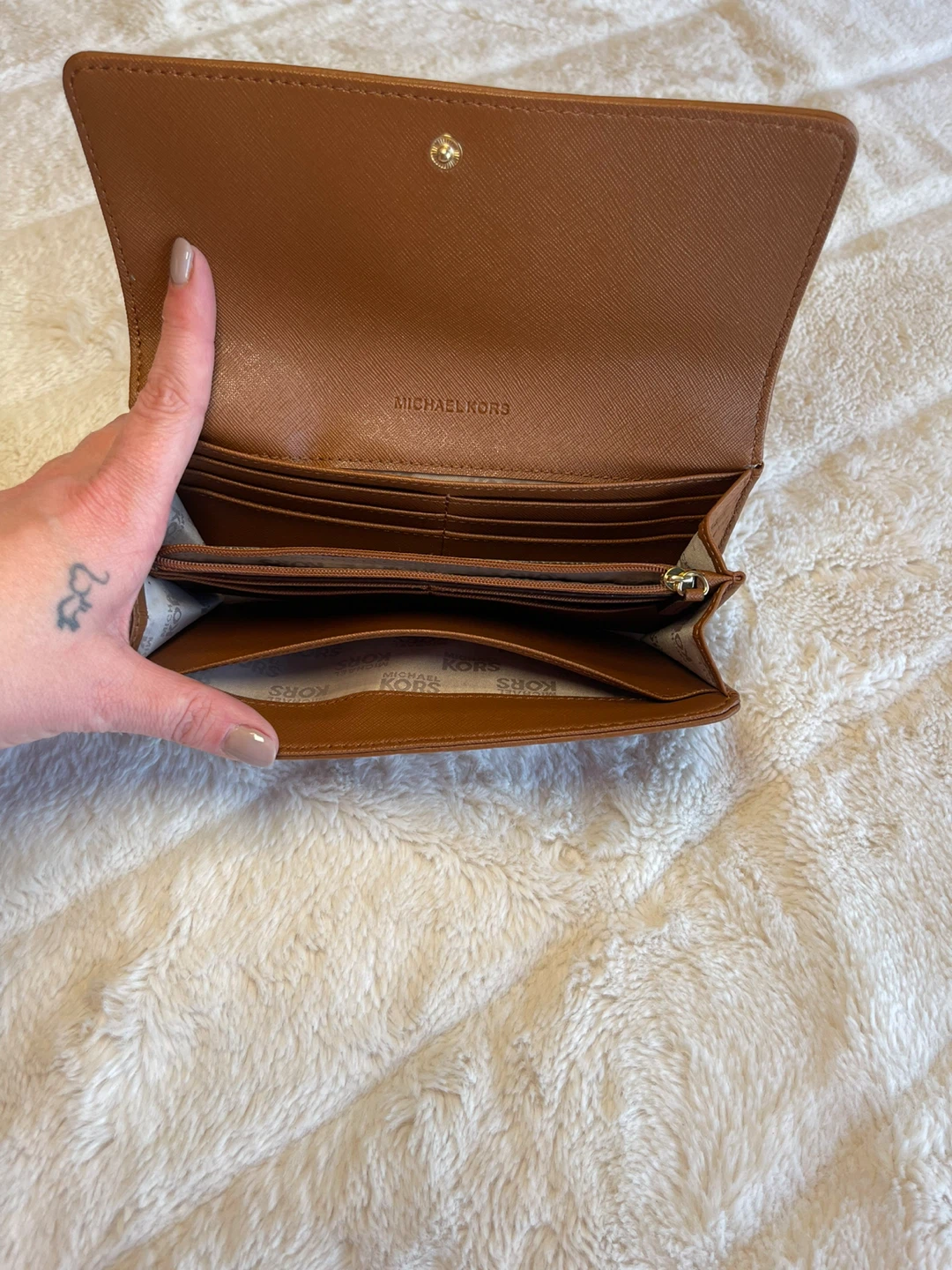 Michael Kors Brown Leather Wallet - photo 2