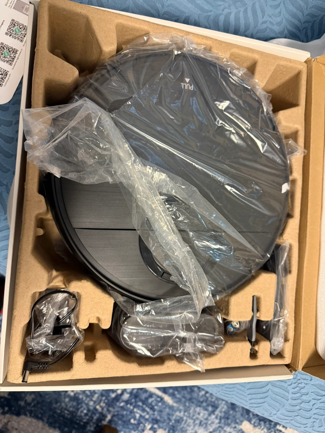 2-in-1 Vacuum & Mopping Robot T7S - photo 3