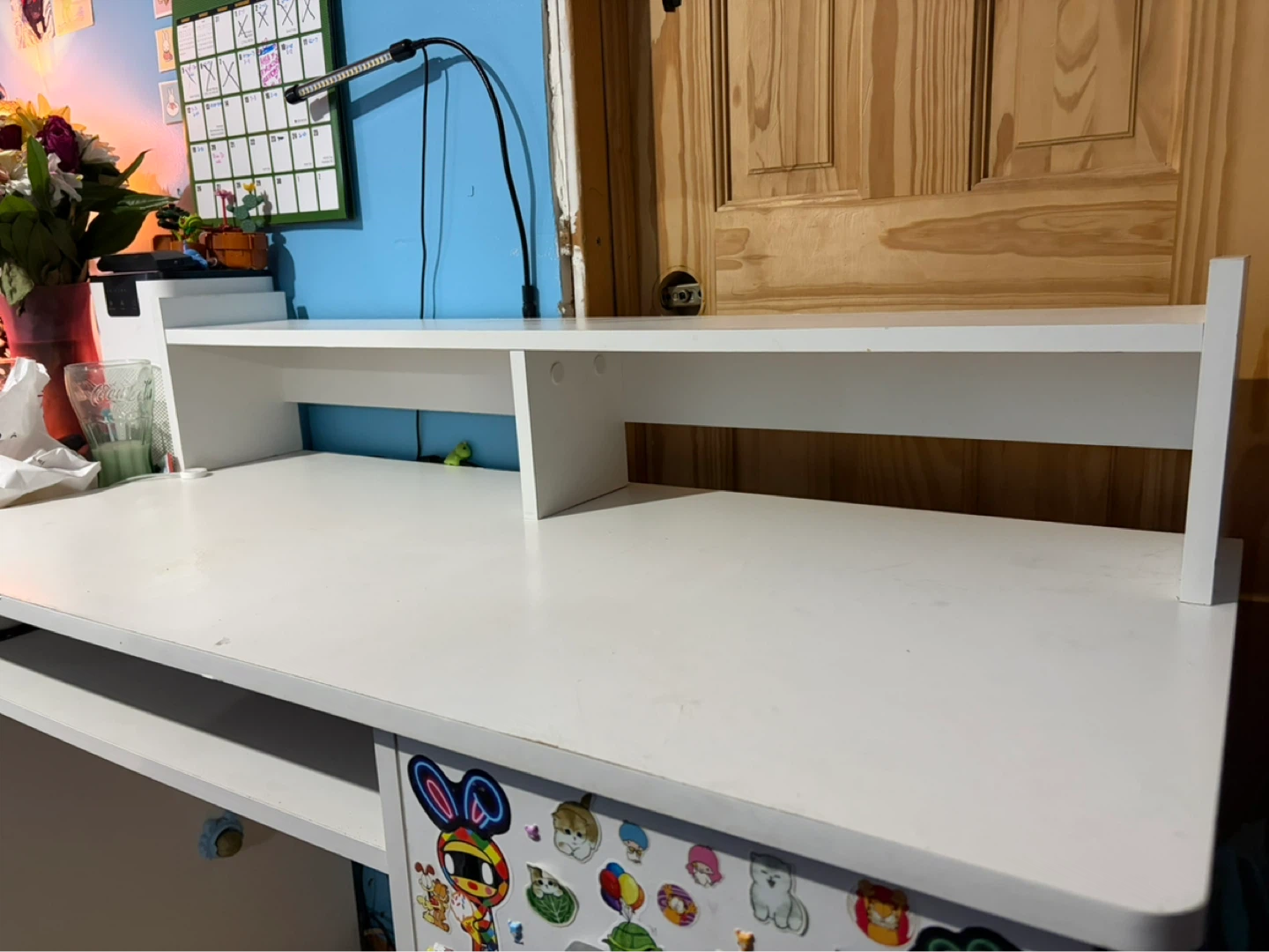 White desk with sticker drawer - photo 2