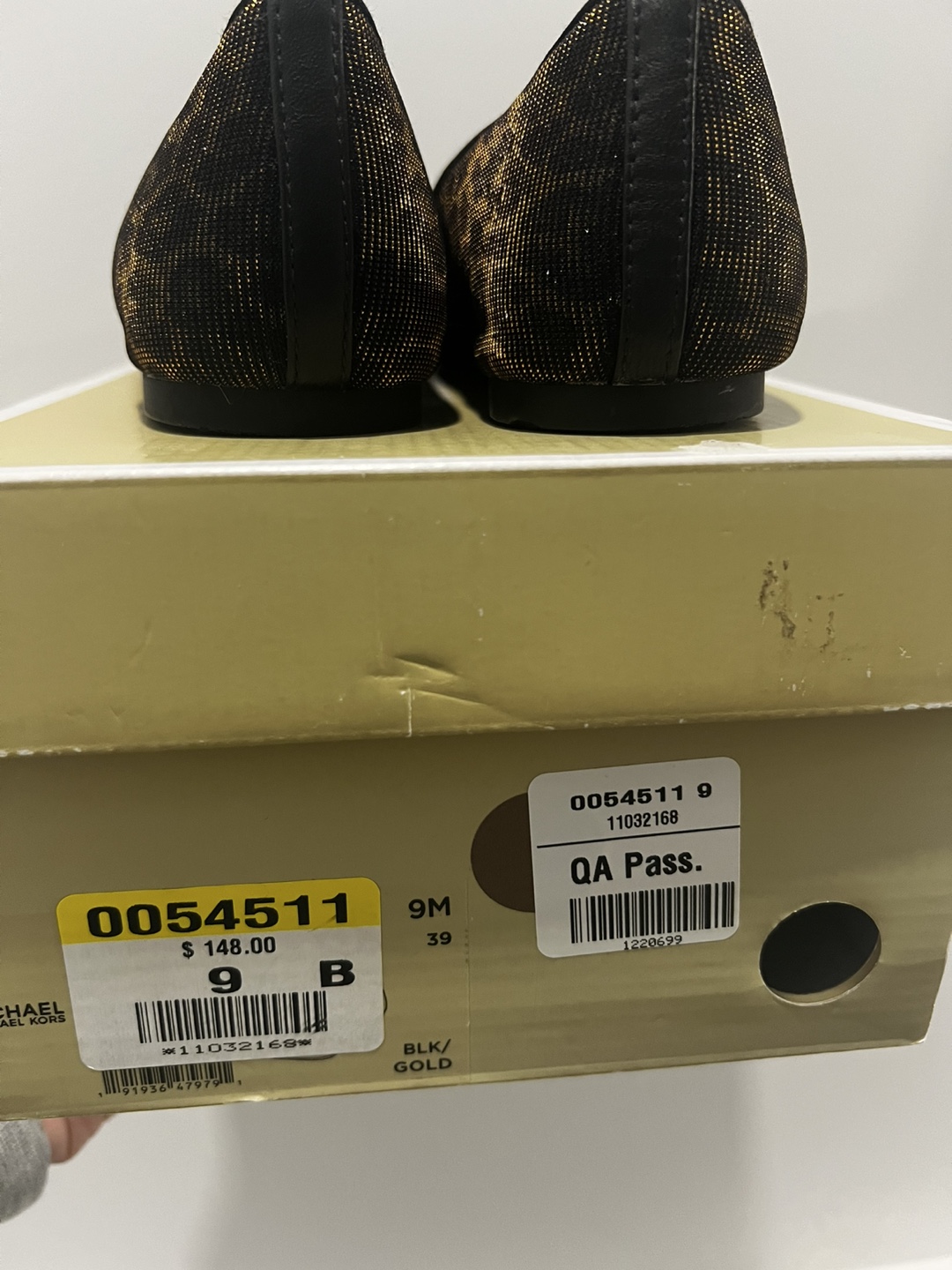 New Michael Kors Ballet  Flats -    Size 9 but fit like an 8.5 - photo 3