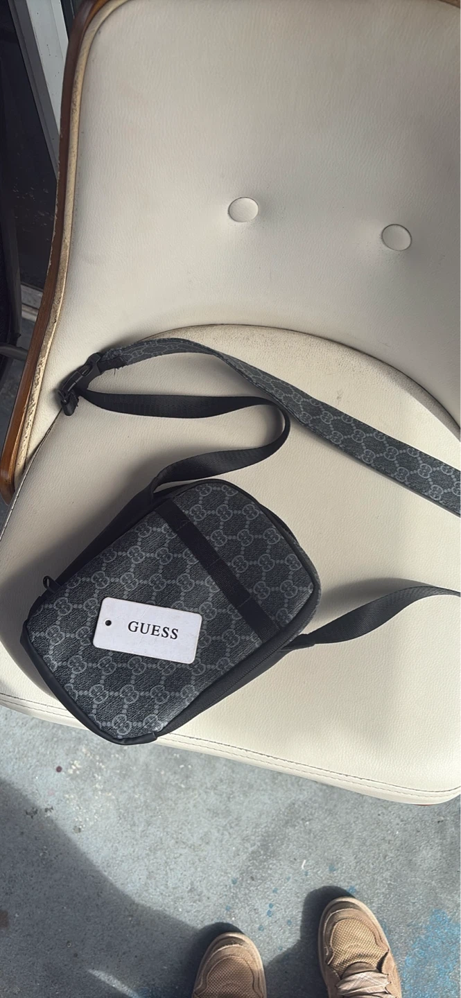 Guess crossbody bag