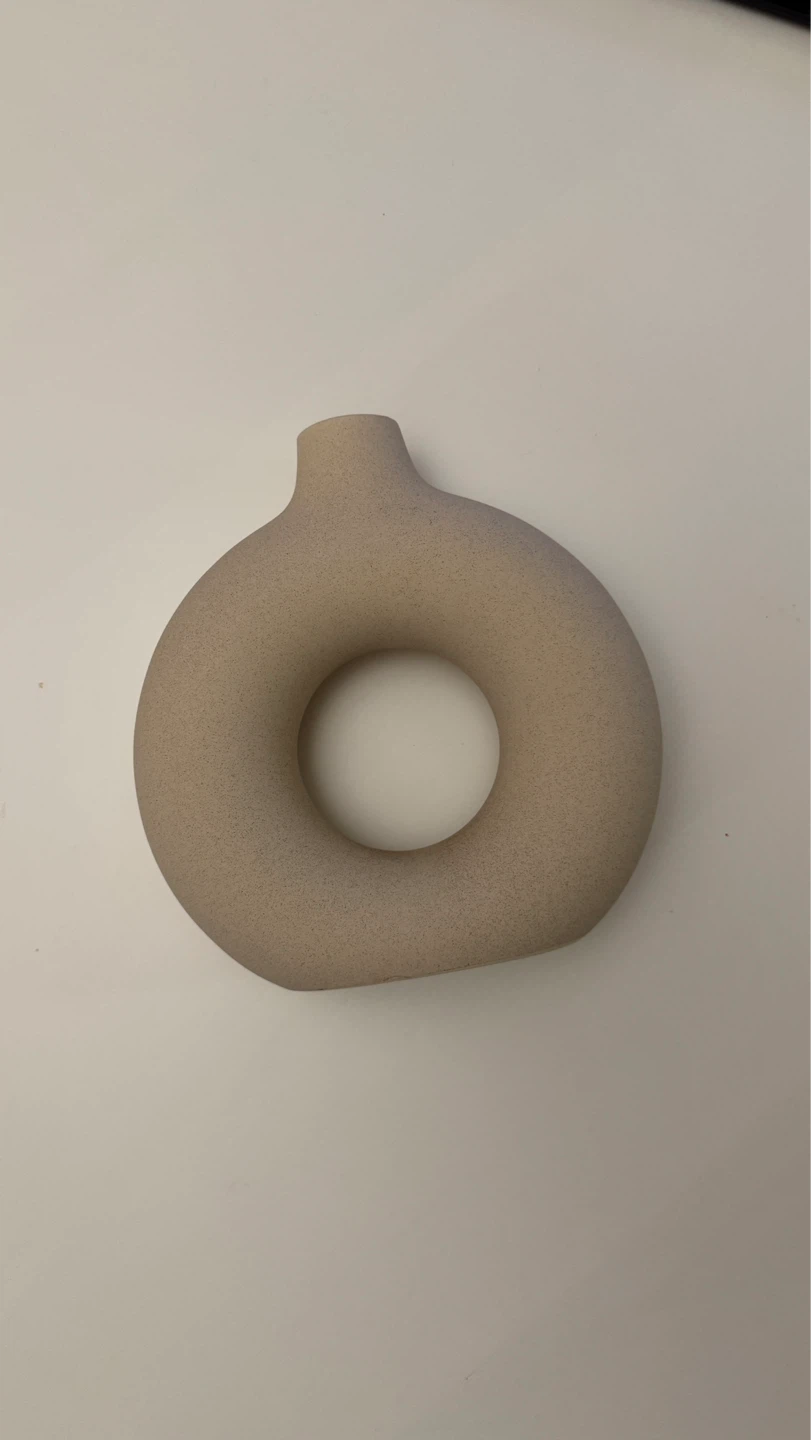 H&M Home Beige Ceramic Donut Vase - photo 5