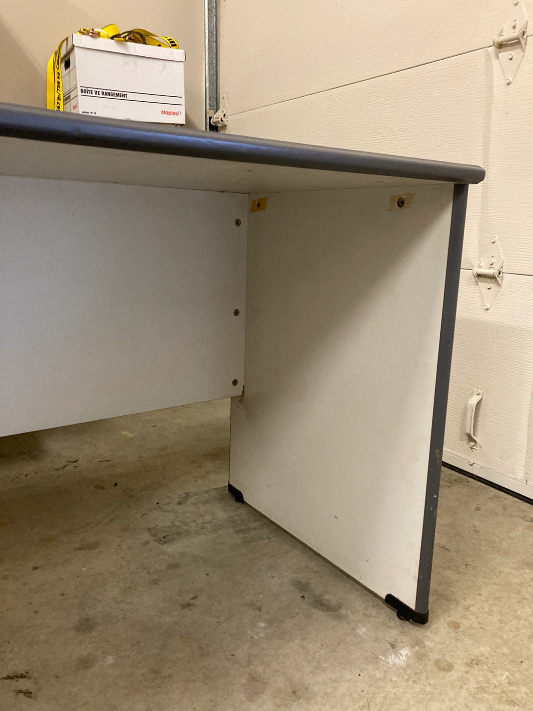 White and Grey Desk/table - photo 3