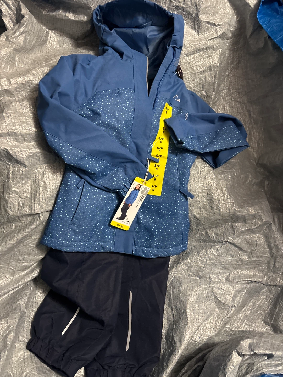 Paradox Girls' Rain Suit Size S/P (6)