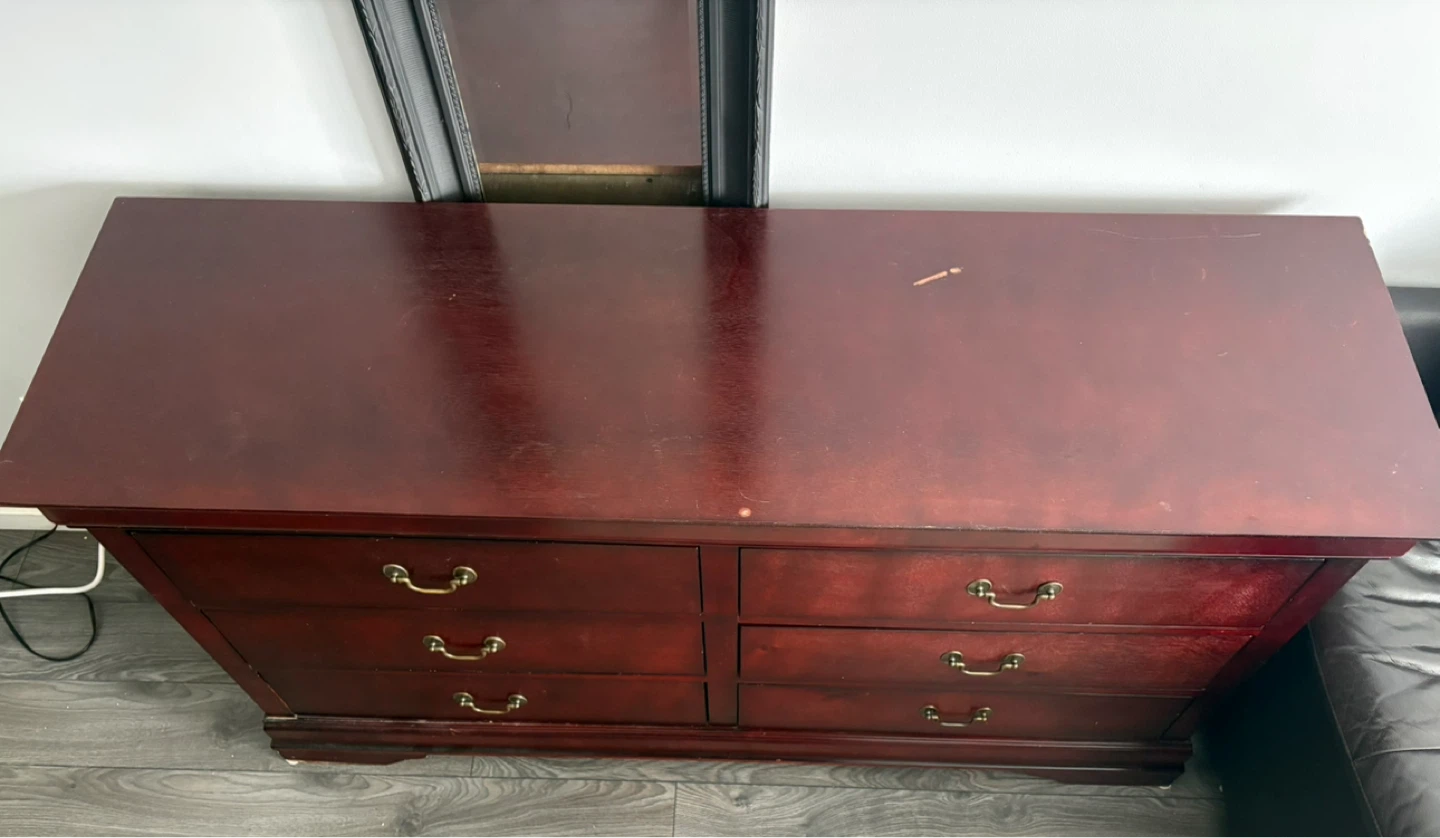 Dark Wood Dresser with 6 Drawers - photo 4