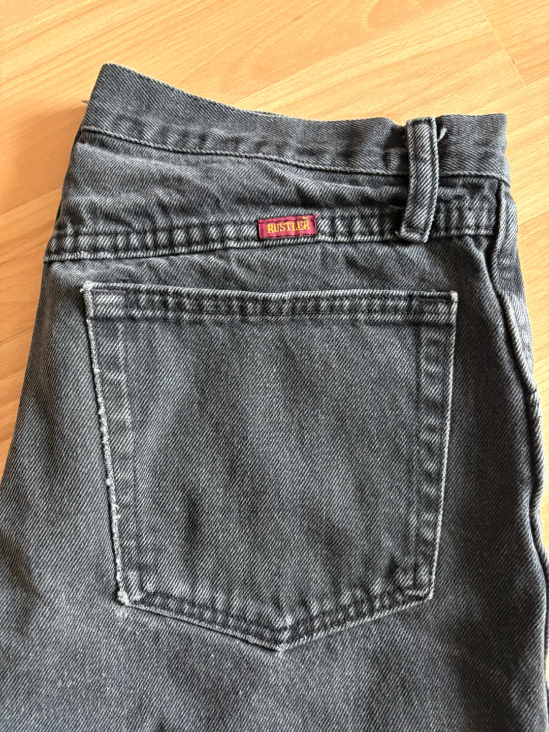 Men’s Black Jeans Size 32 x 32 $5 firm - photo 2