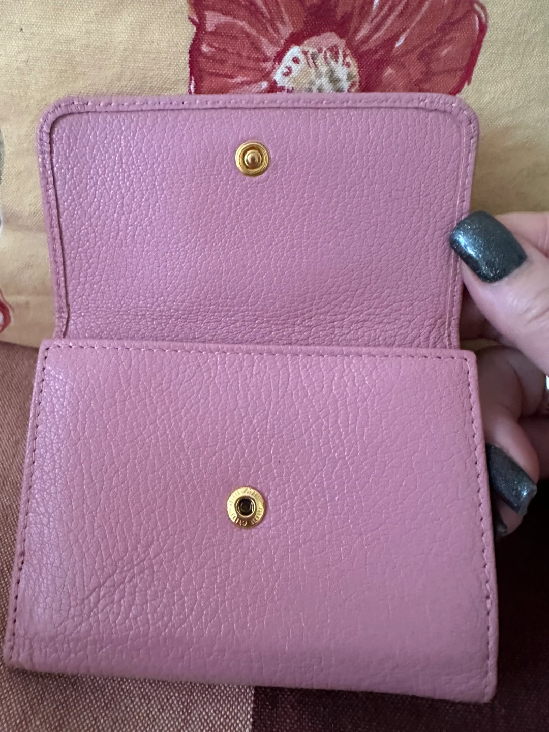 Authentic Miu Miu Pink Leather Bow Wallet - photo 3
