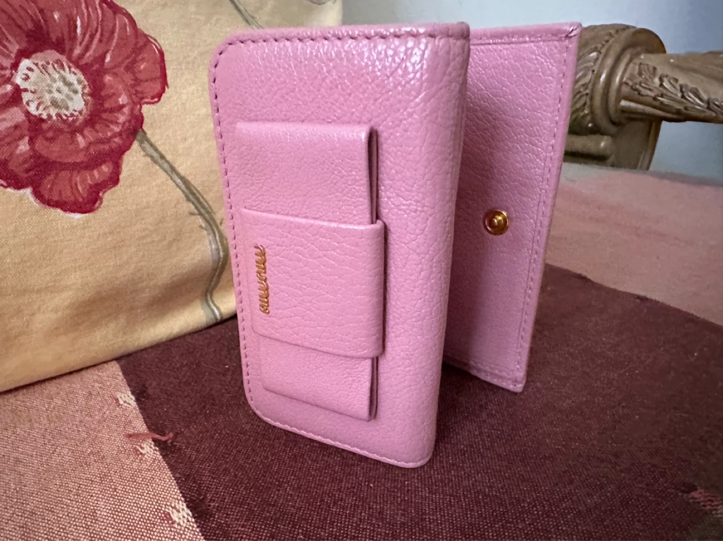 Authentic Miu Miu Pink Leather Bow Wallet - photo 2