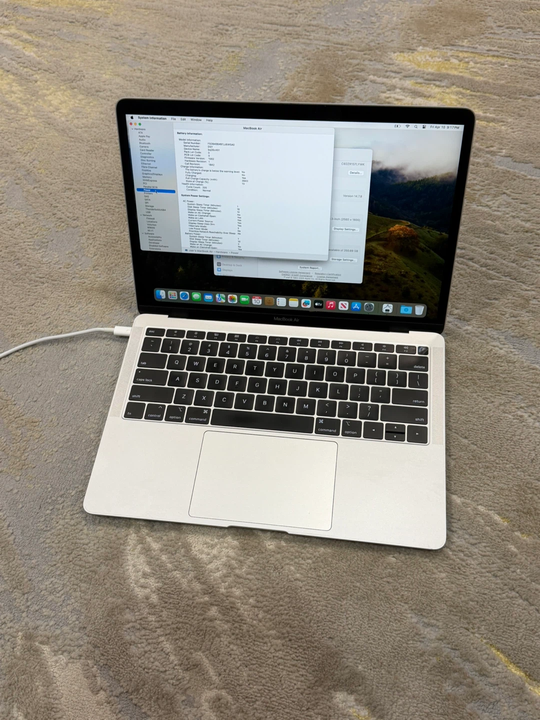 MacBook Air 13” 2019 Retina , good battery
