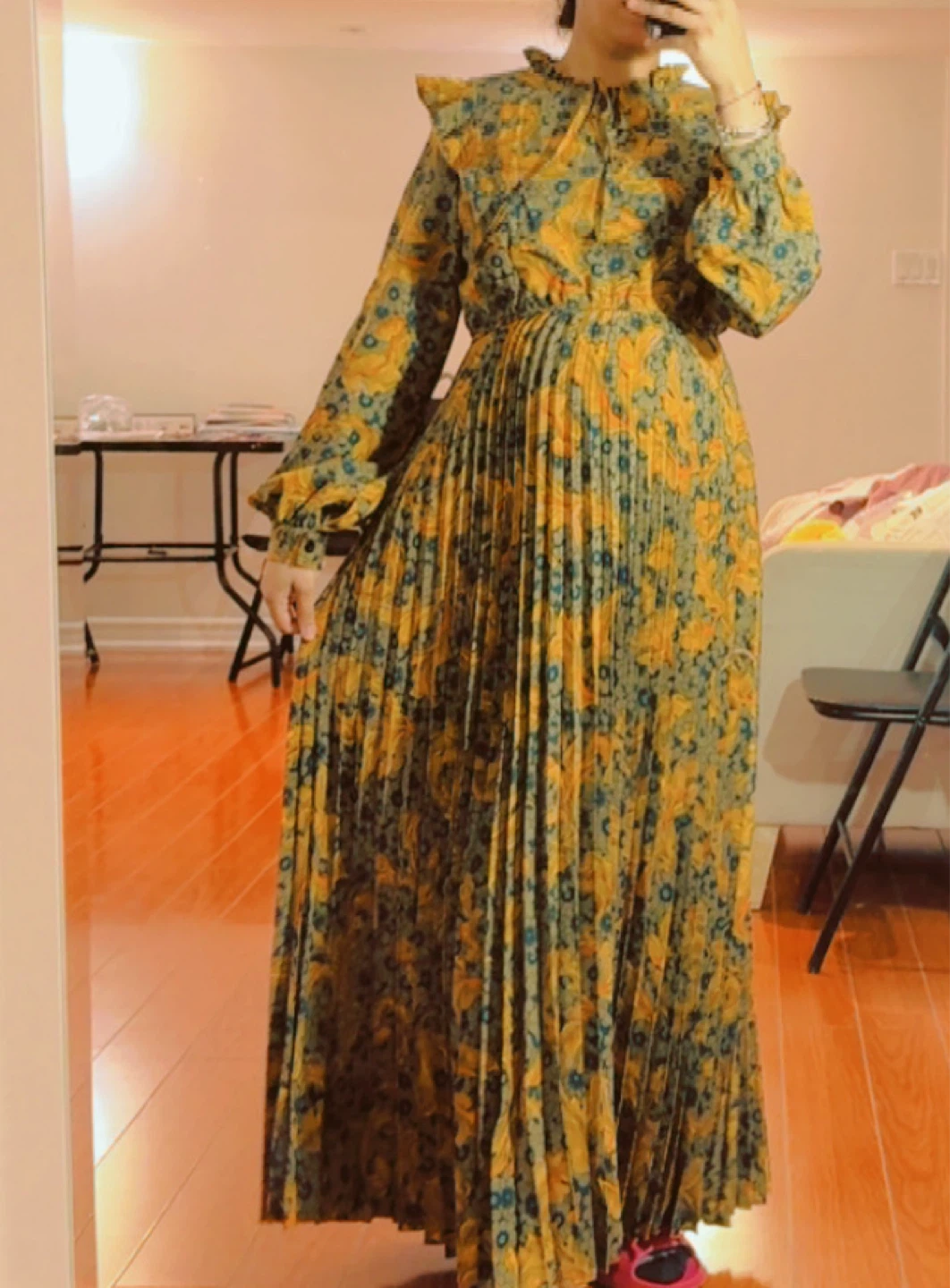 Floral Print Pleated Maxi Dress