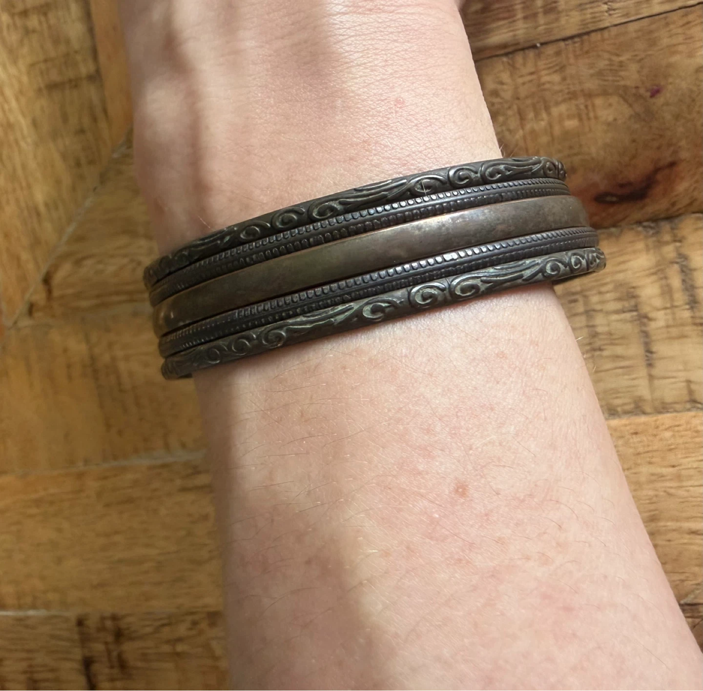 Set of 5 bangles