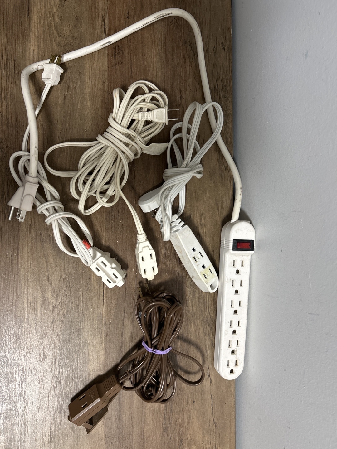 Power Strip and Extension Cords Bundle - photo 2