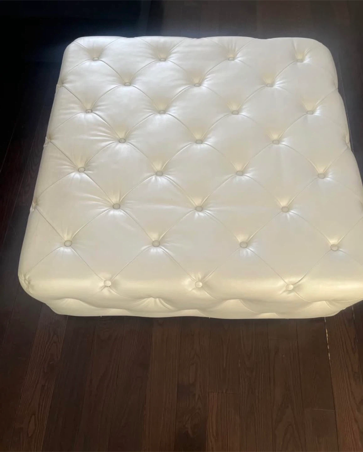 White Tufted Ottoman Footrest - photo 4