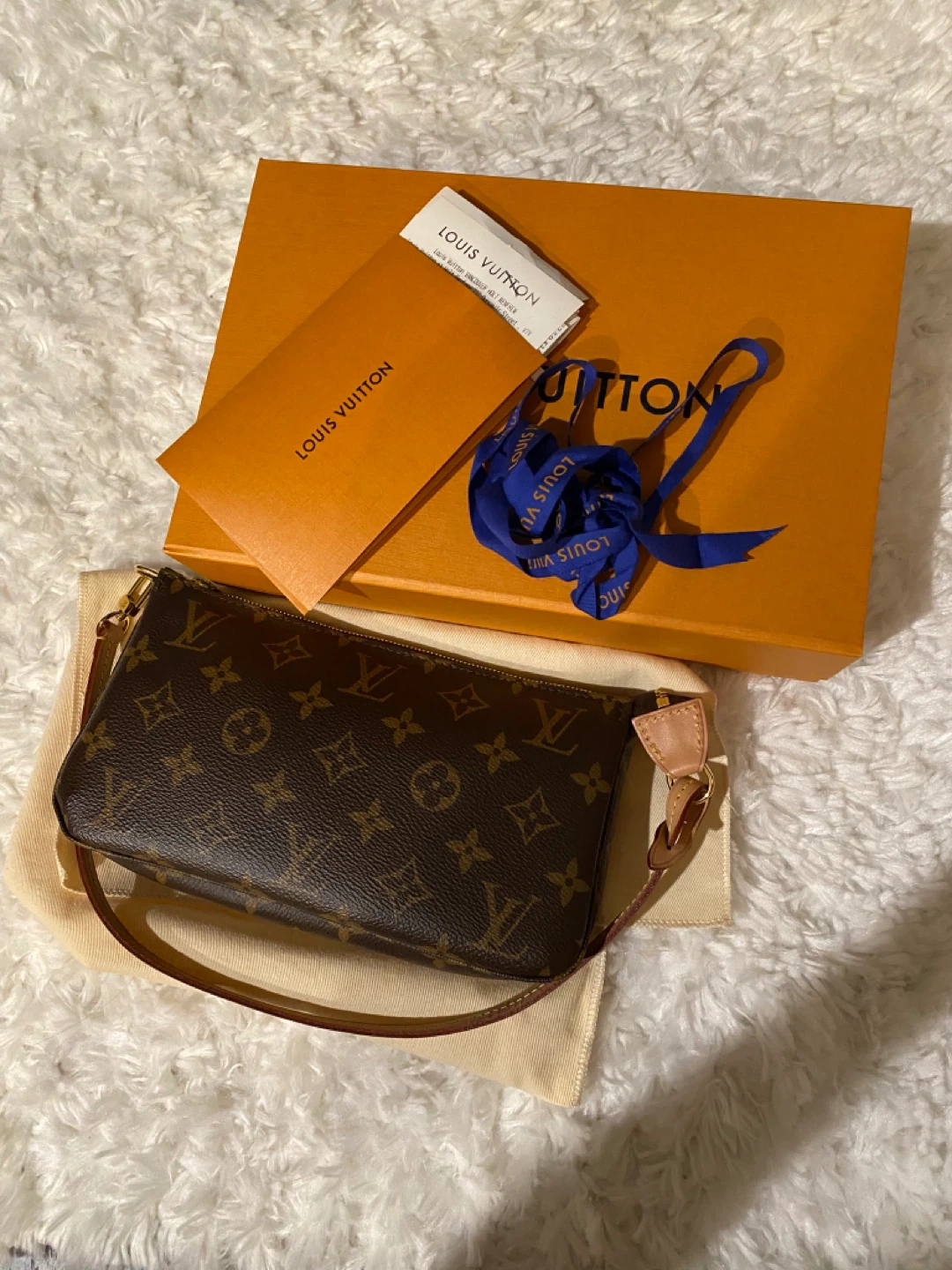 Louis Vuitton Pochette Accessoires New Full Set