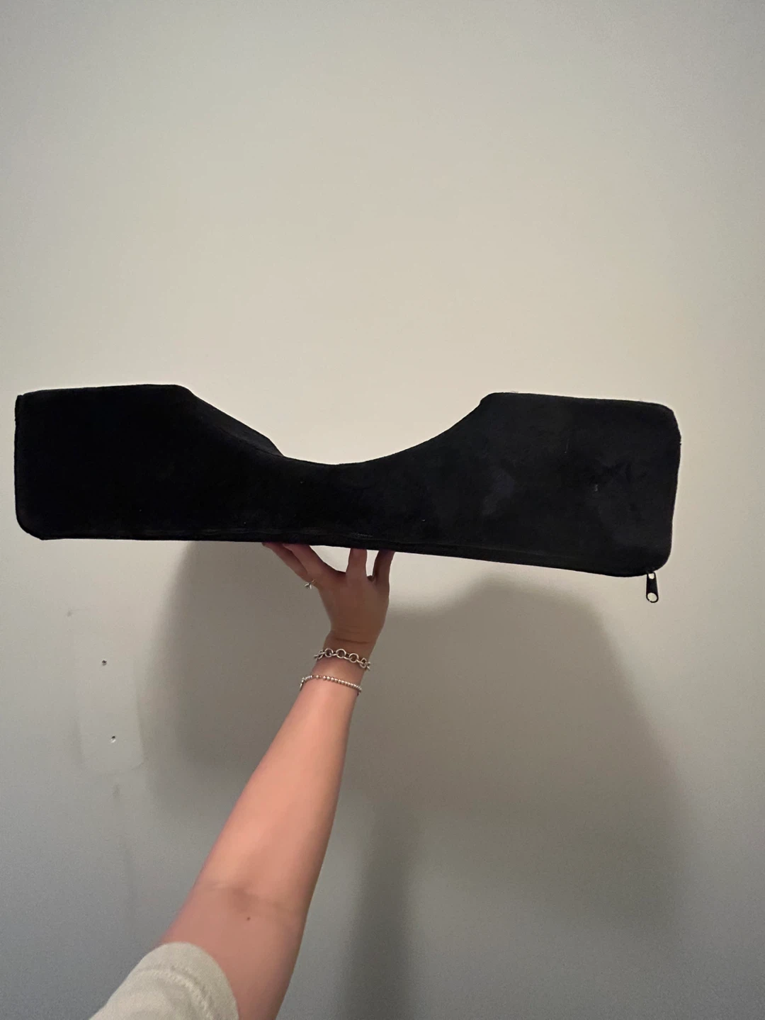 Black Velvet Lash Pillow