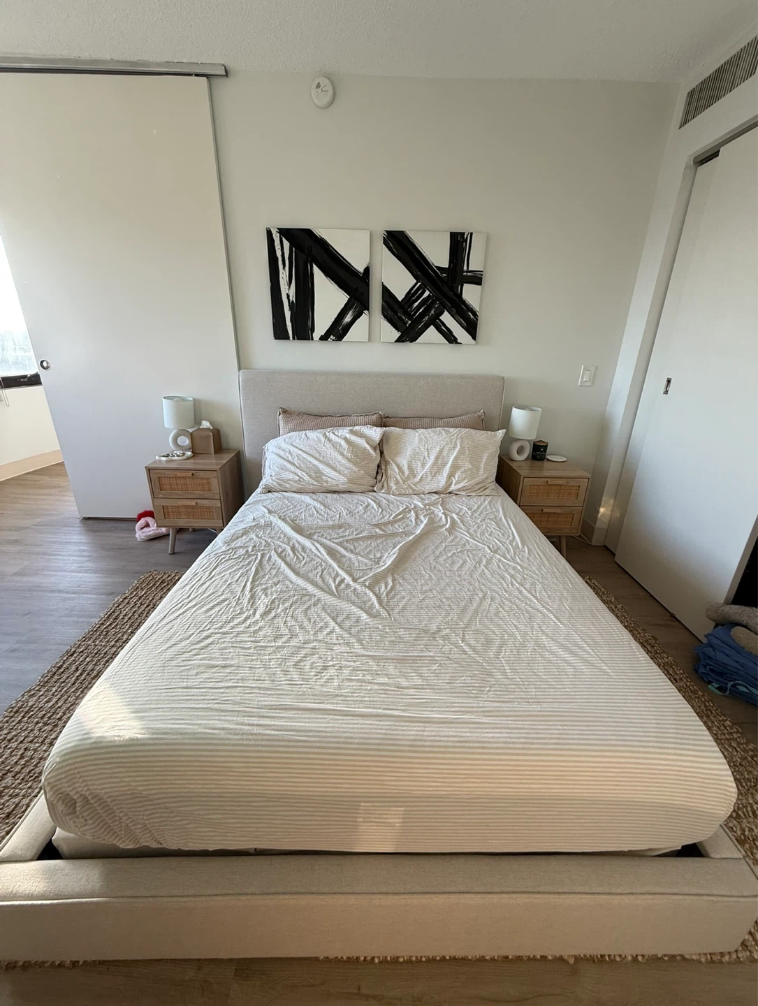 Full mattress, hybrid NEED GONE MOVING 4/21 - photo 2