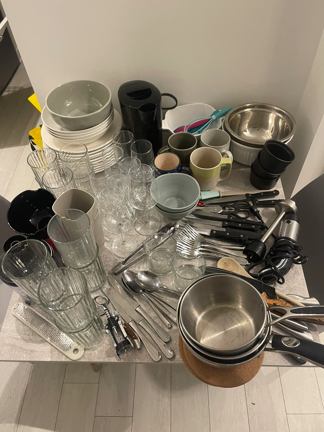 Assorted Kitchenware and Cookware Set - photo 3