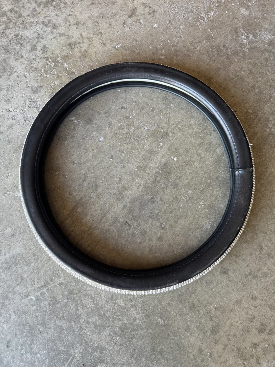Rhinestone Steering Wheel Cover - photo 2