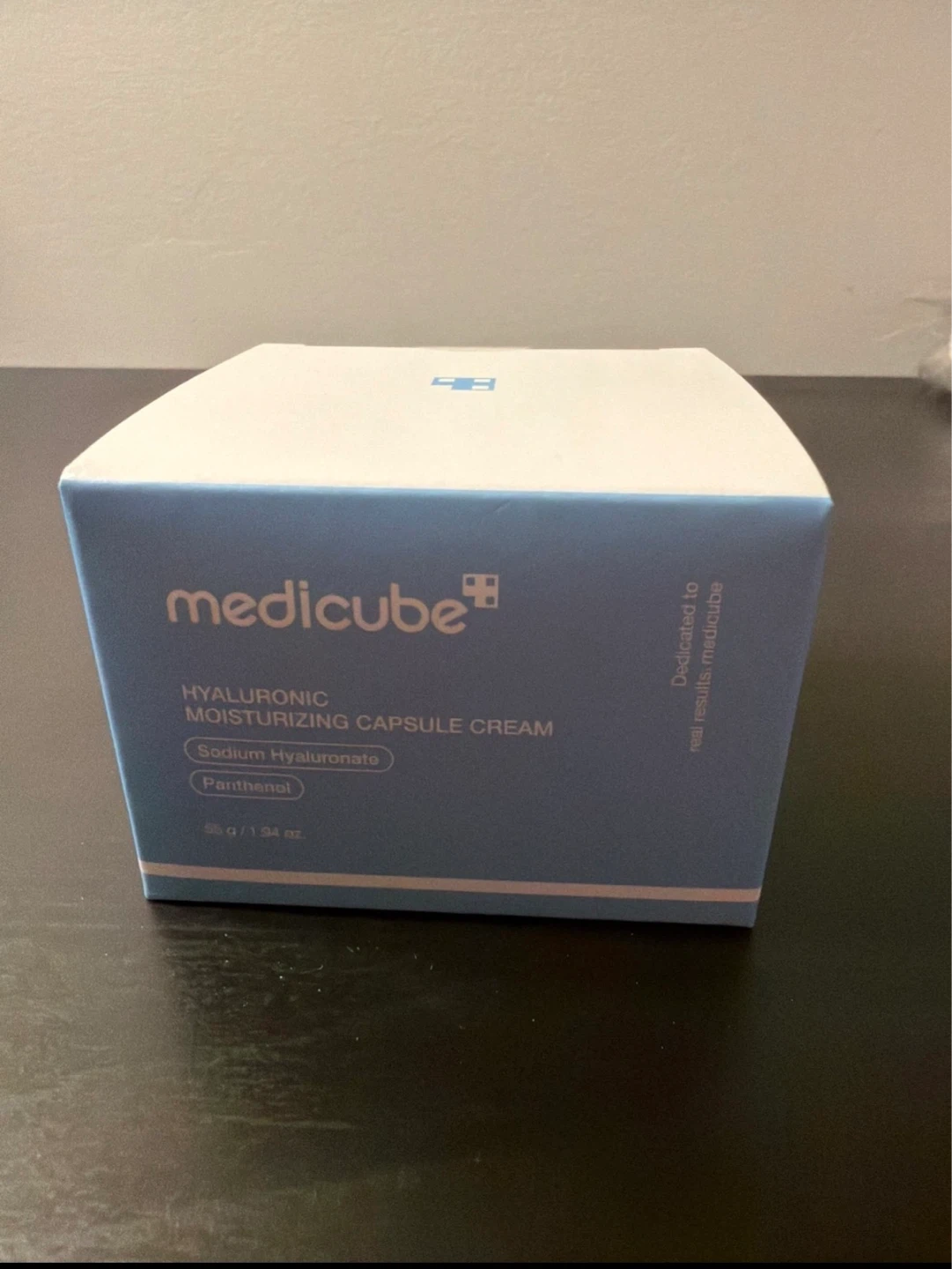 Medicube Hyaluronic Moisturizing Capsule Cream