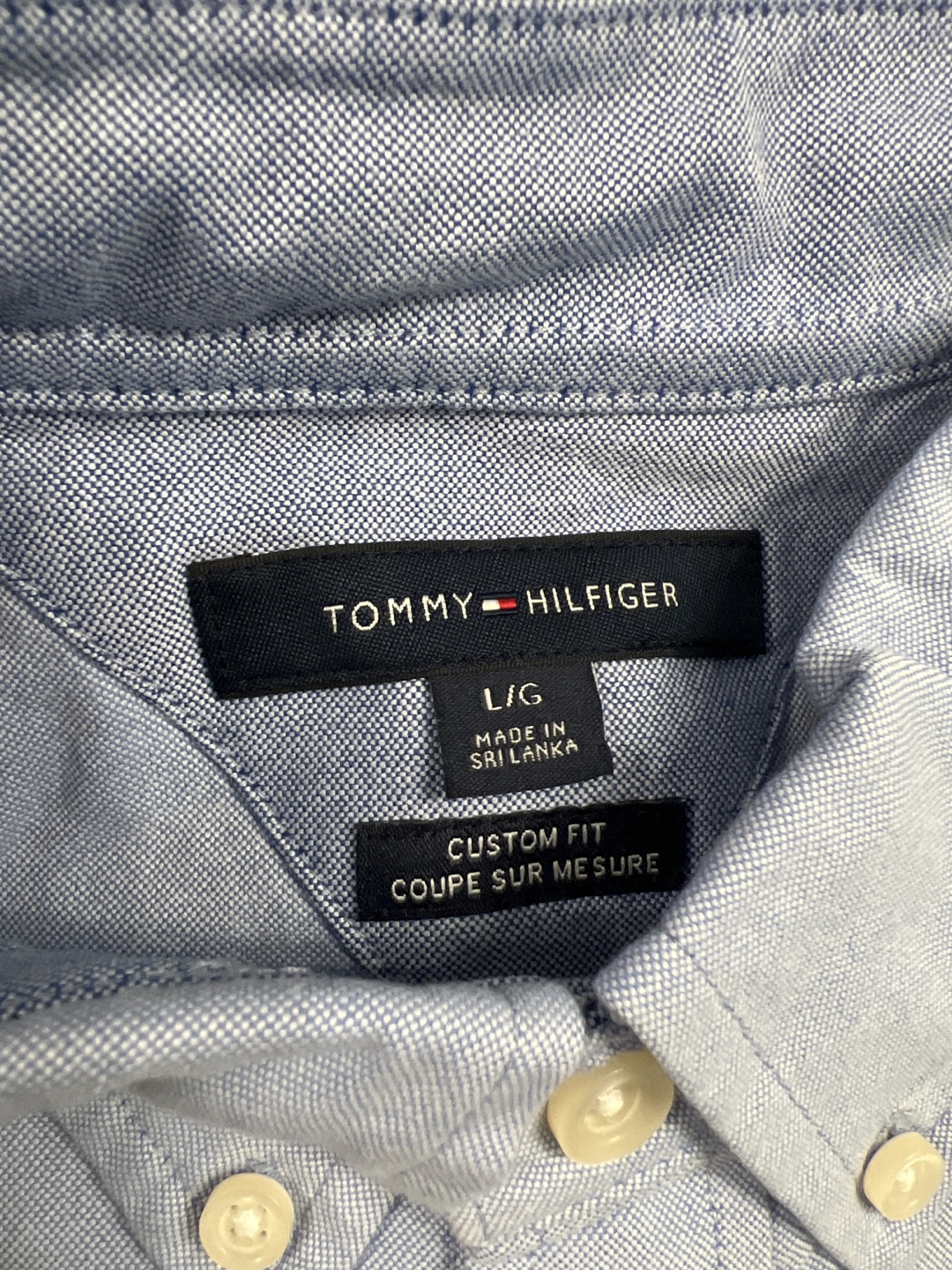 NEW Tommy Hilfiger button down  shirts and Gap shirt - Size L - photo 3