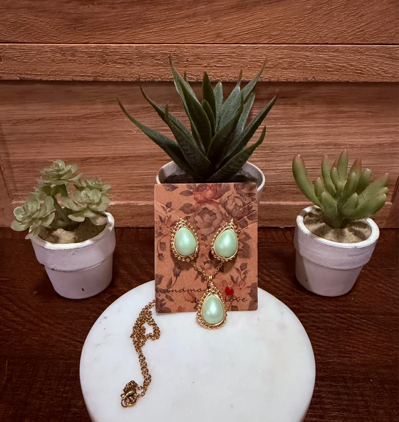 Pearls Necklace and Earrings Set
