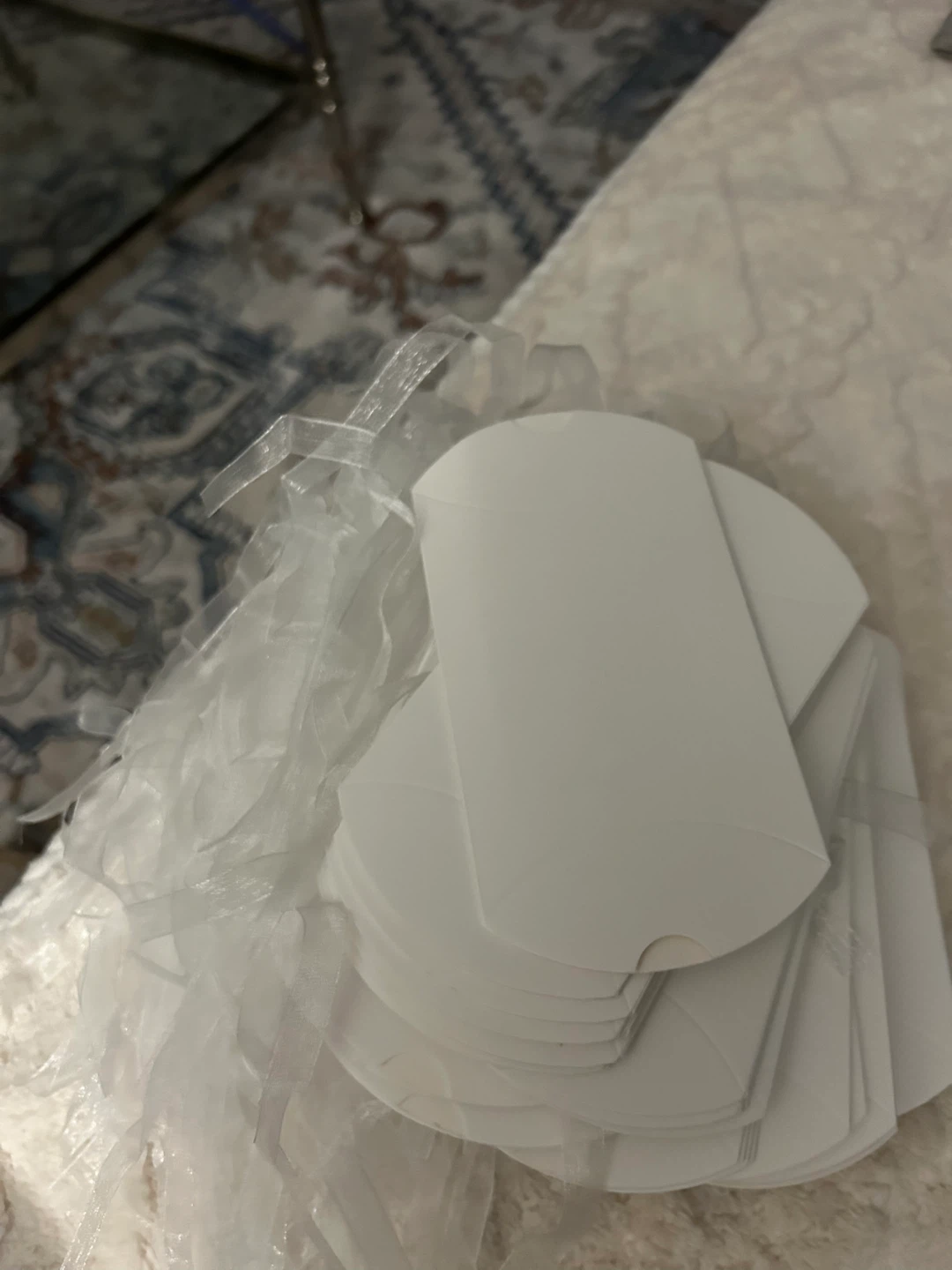 White Pillow Boxes with Ribbons Set of 37) - photo 3