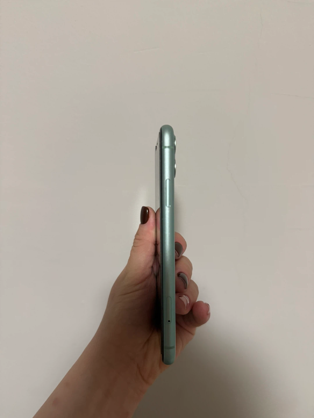 iPhone 11 64GB Green - photo 3