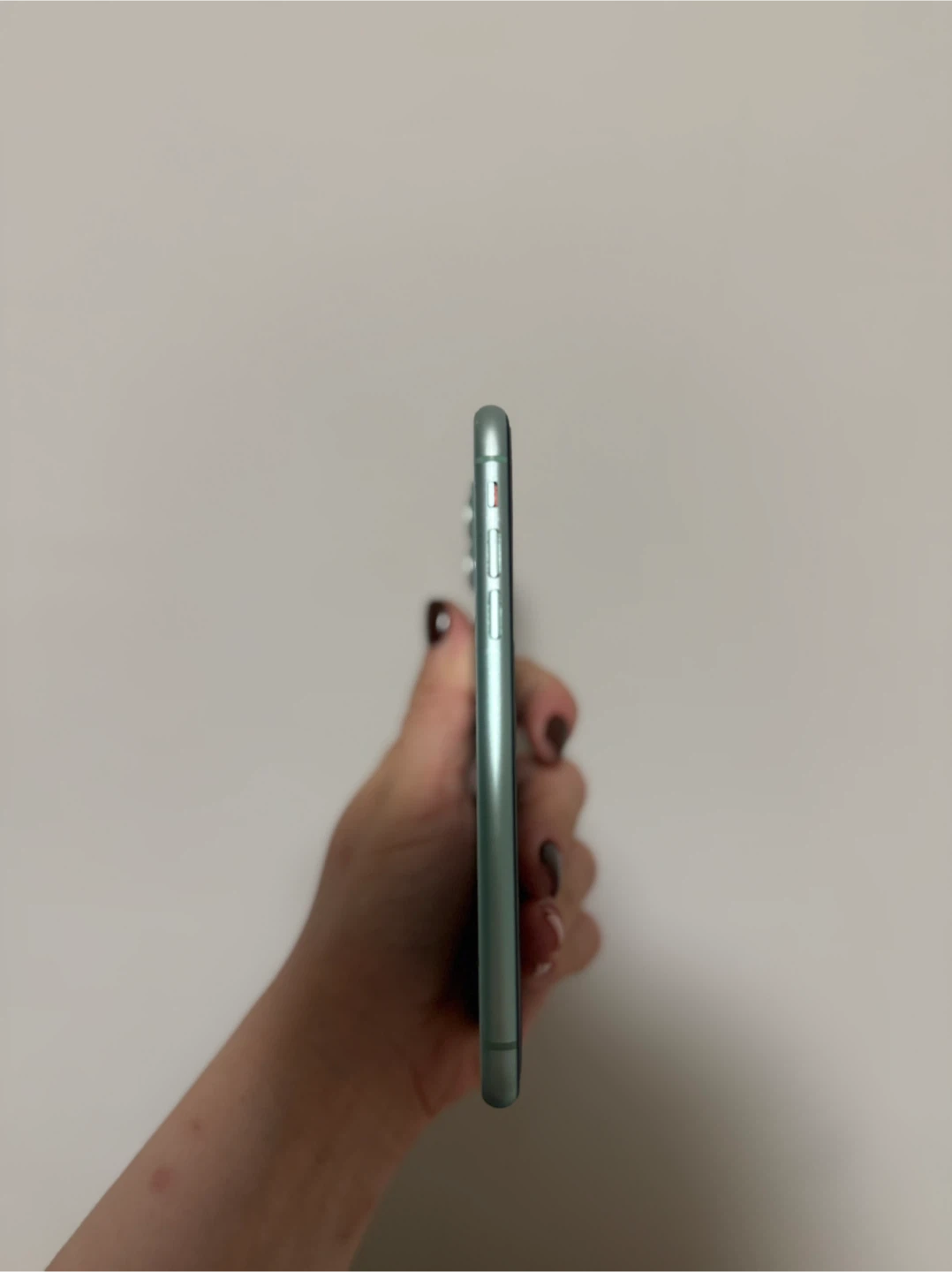 iPhone 11 64GB Green - photo 4
