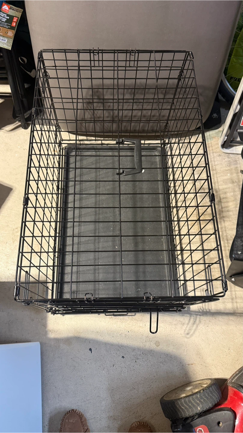 Wire Dog Crate with Tray