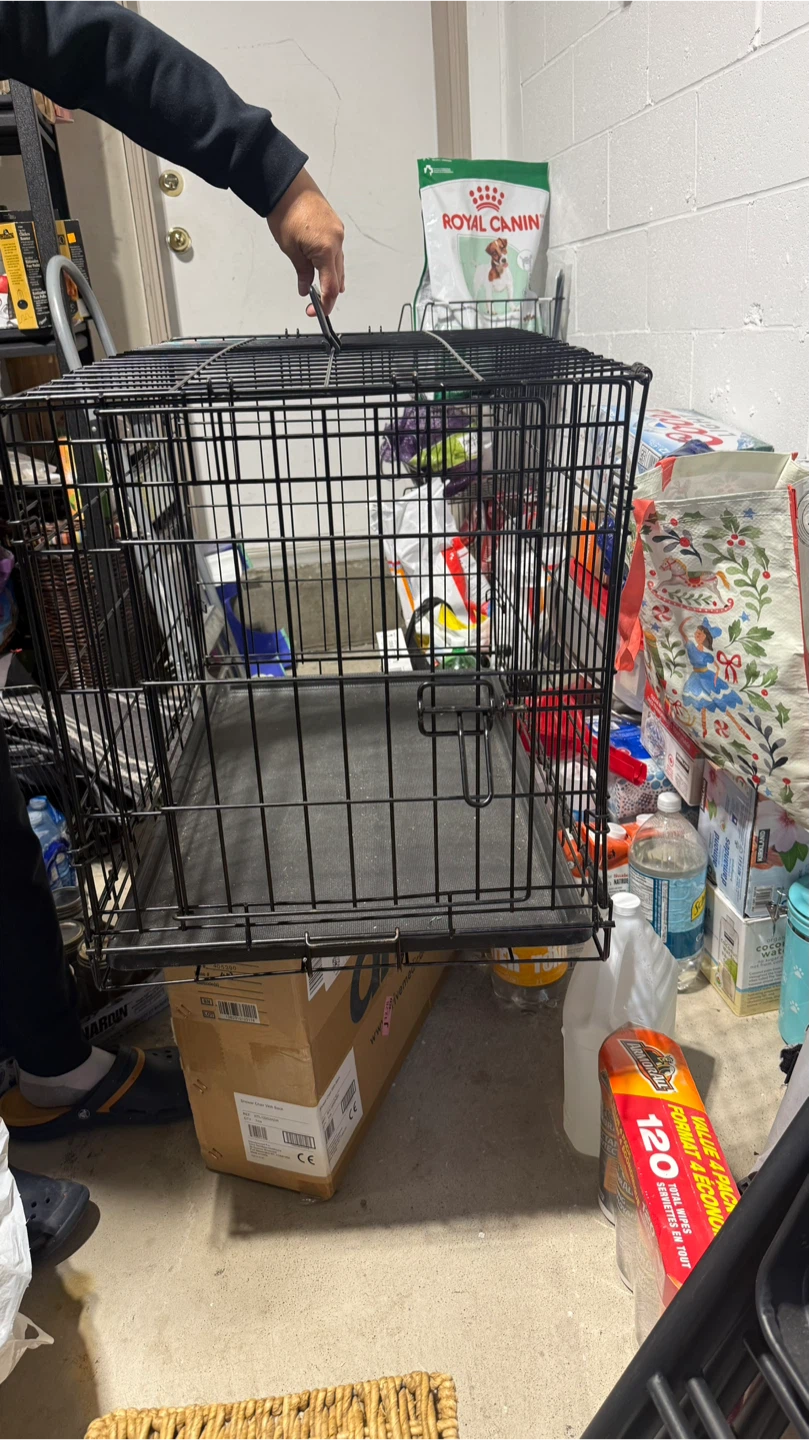 Wire Dog Crate with Tray - photo 2