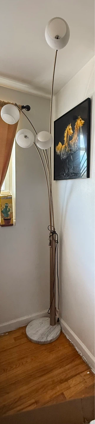 Floor Lamp with 4 Spotlights