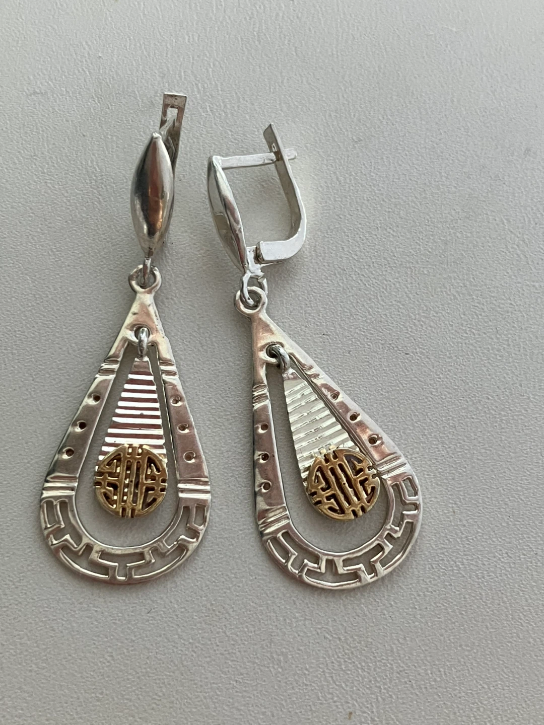 925 Sterling Silver & 8k Gold Detail Earrings