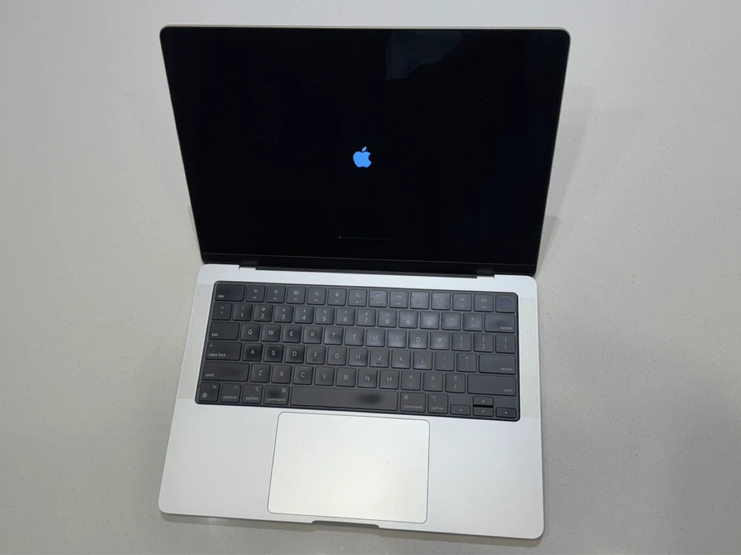 MacBook Pro 14” (M1 Pro, 10-Core CPU, 16-Core GPU) – 1TB - photo 2