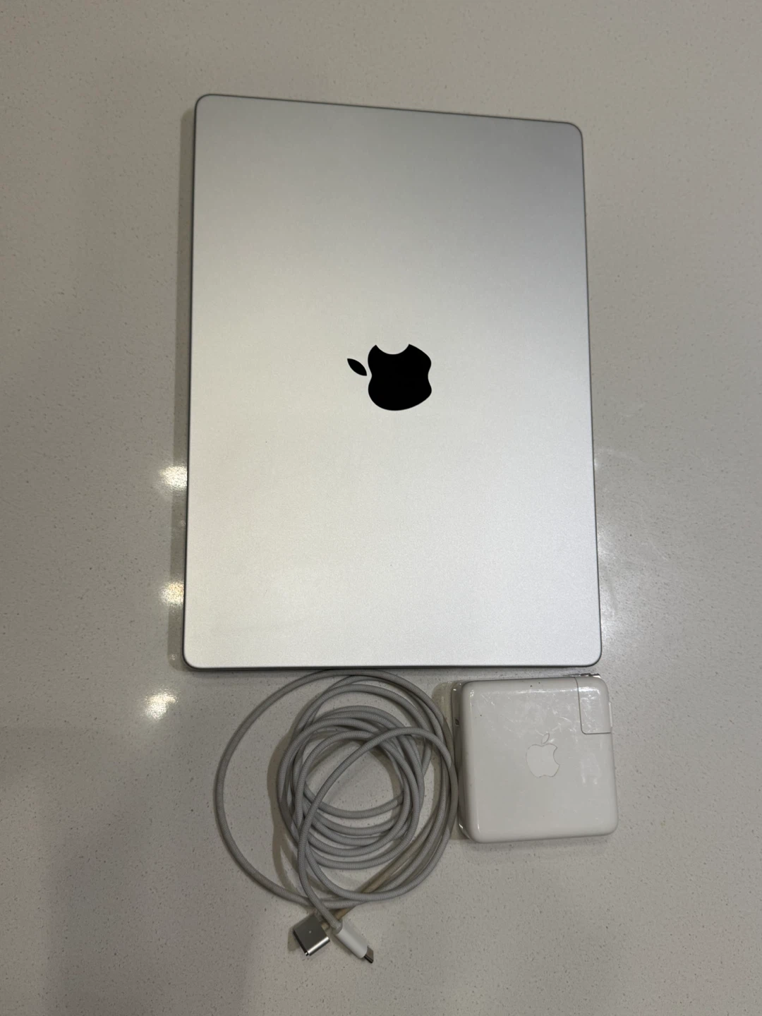 MacBook Pro 14” (M1 Pro, 10-Core CPU, 16-Core GPU) – 1TB - photo 5