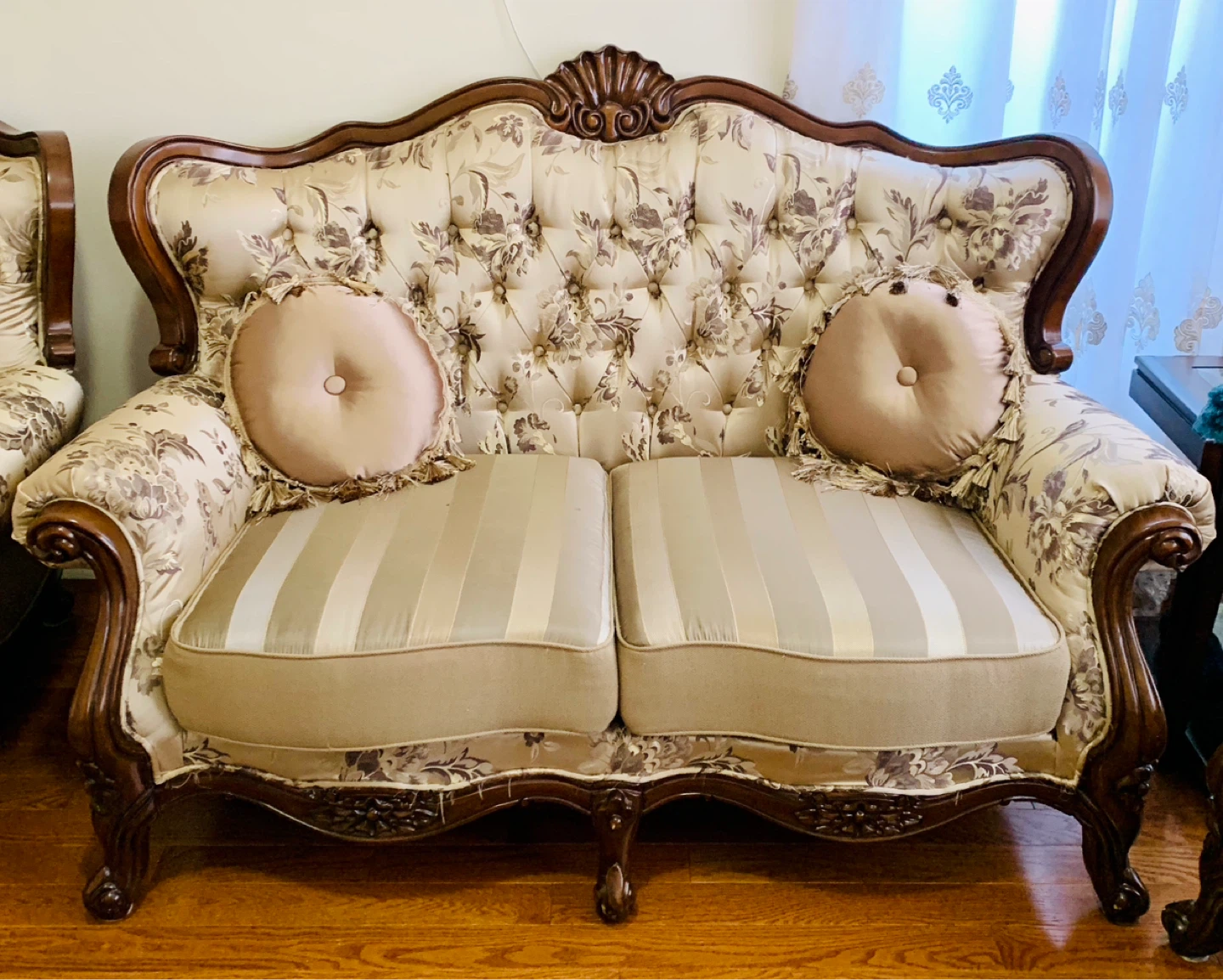Vintage Living Room Sofa Set with Armchair - photo 3