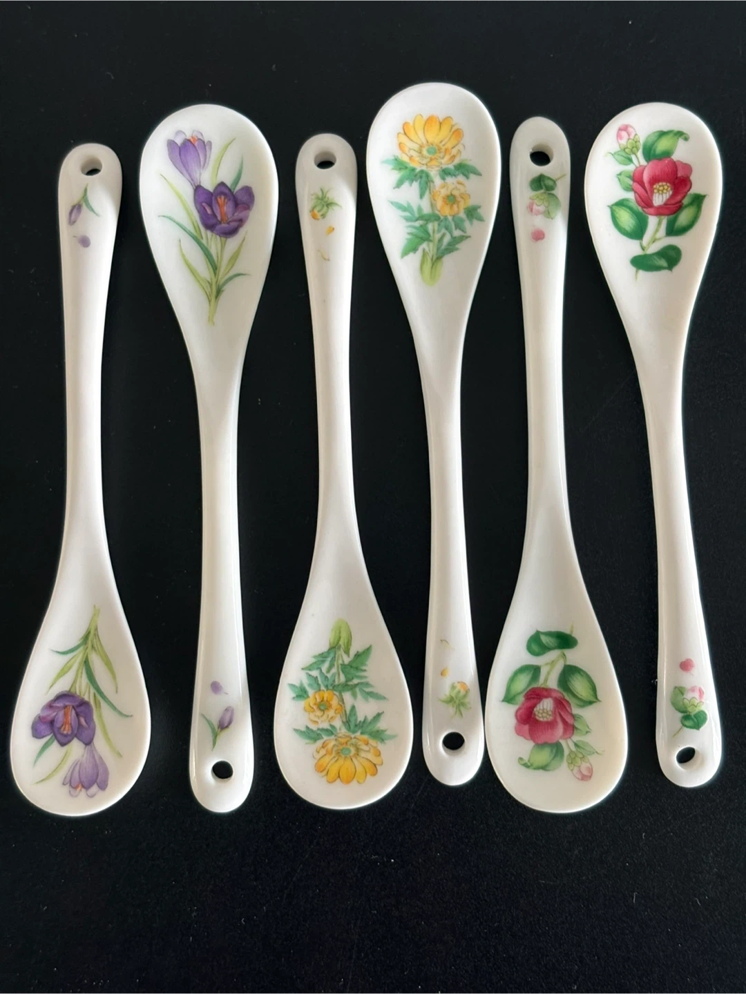 Set of 6 Narumi Ceramic Spoons