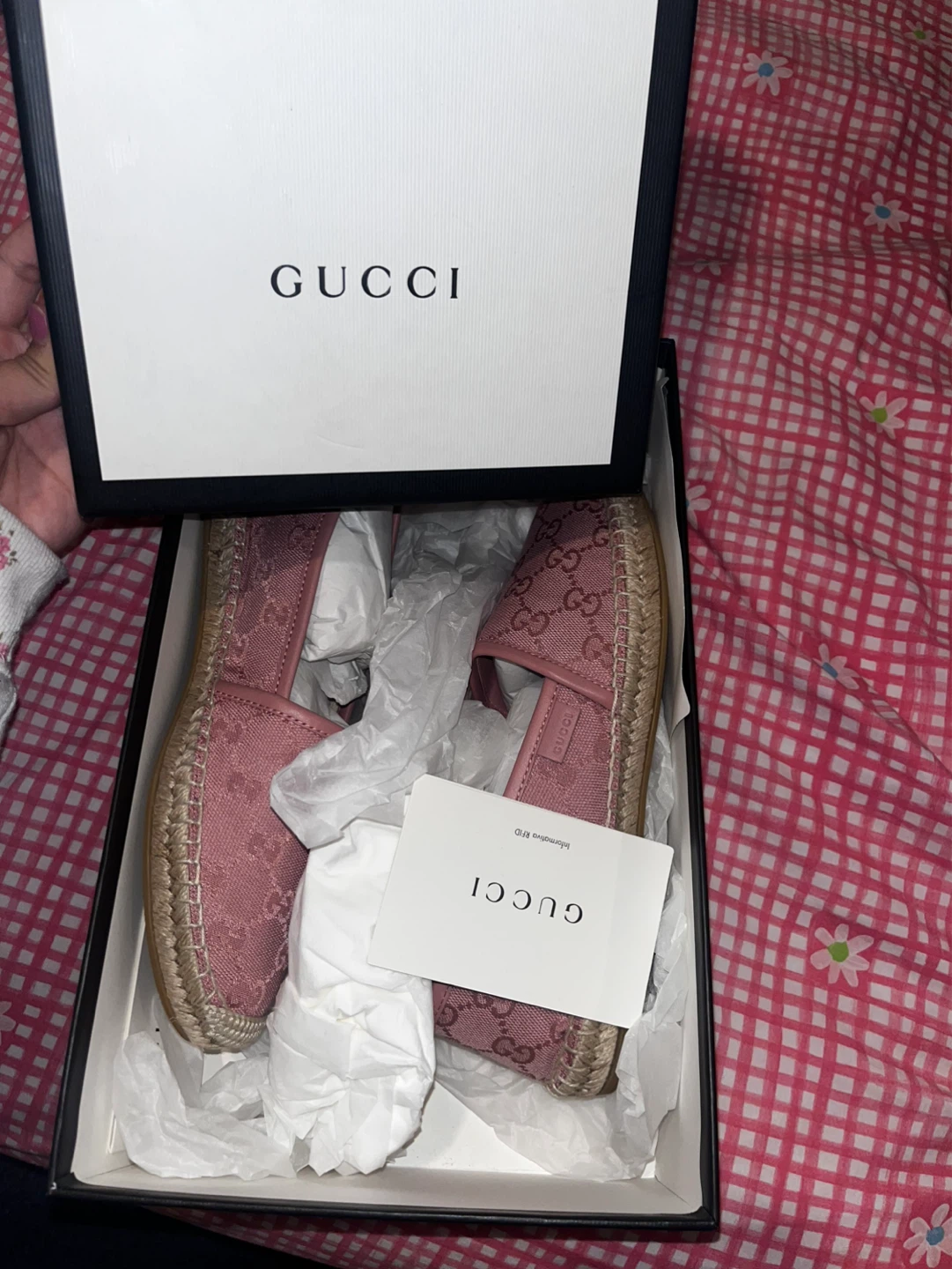 Gucci Pink GG Canvas Espadrille Flats - photo 3