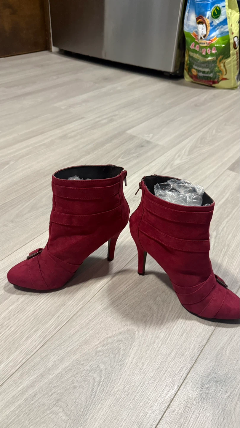 Red Suede Buckle Ankle Boots size 7.5 check more photos - photo 3