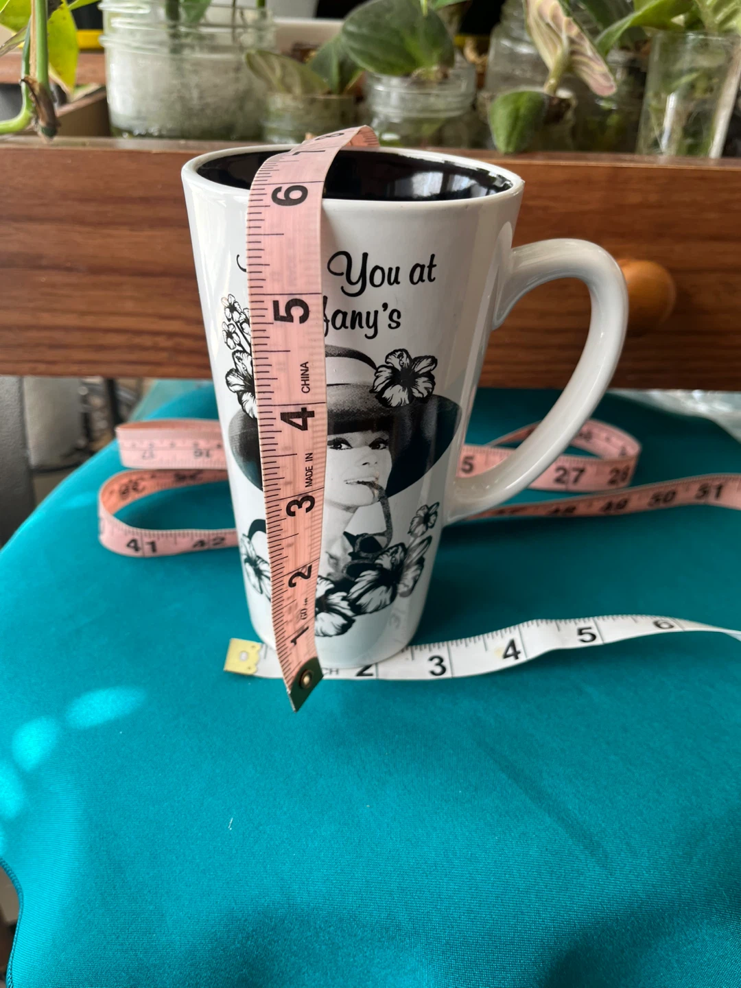Mug, Radio Days "Meet You at Tiffany's" Audrey Hepburn Mug - photo 3