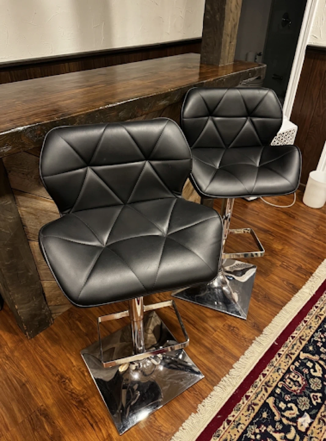 Set of 2 Black Faux Leather Bar Stools with Chrome Base