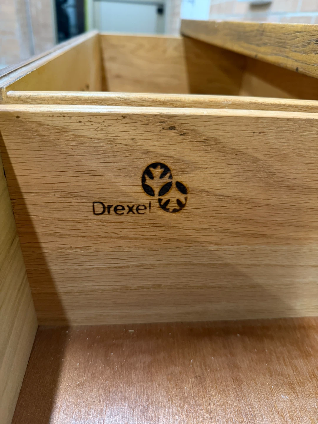 Drexel Mid-Century Modern 9-Drawer Dresser - photo 3