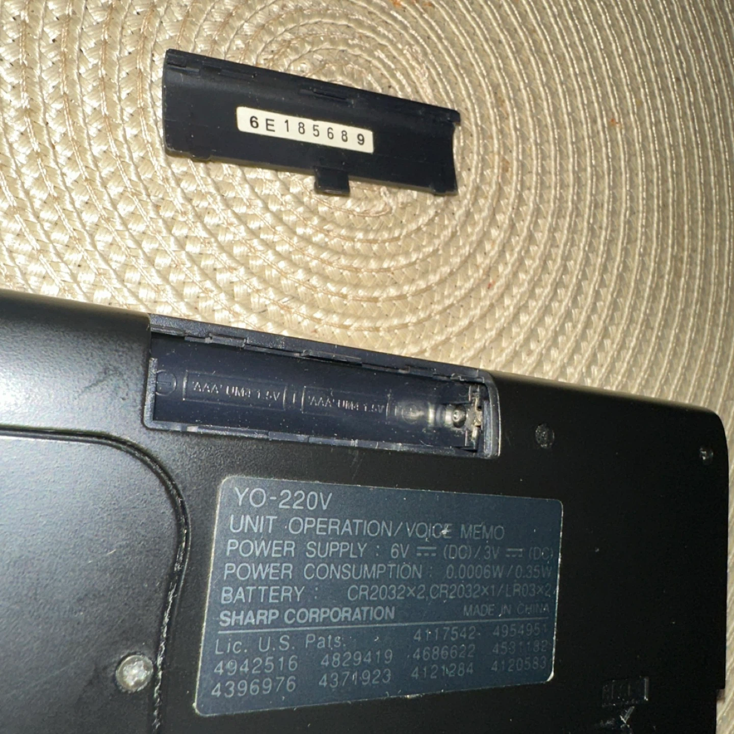 Sharp YO-220V Electronic Organizer with Voice Memo - photo 4