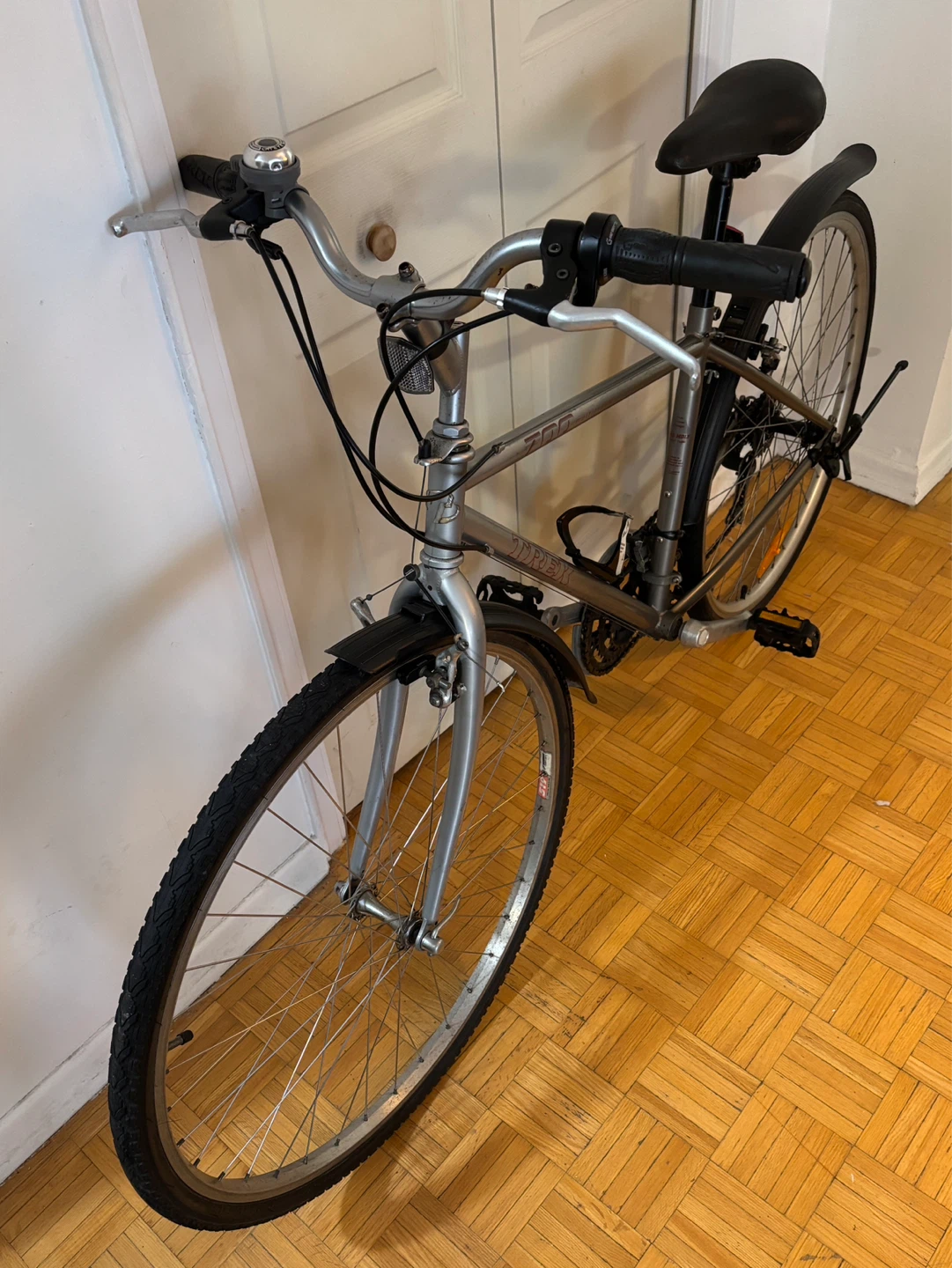 Trek 700 Multitrack Hybrid Bike