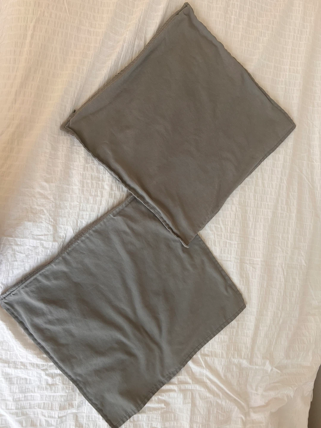 IKEA GURLI Cushion Covers (Set of 2) – Gray - photo 2