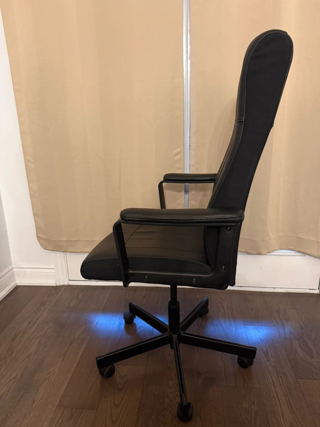 Black Office Chair